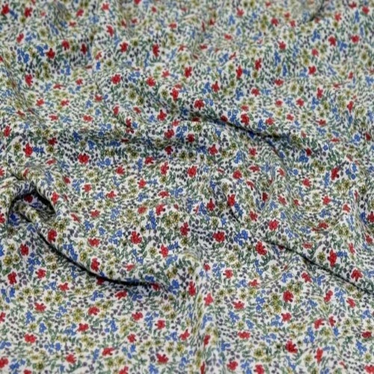 Liberty London Emilias Bloom Kensington Silk Crepe de Chine Fabric - per metre